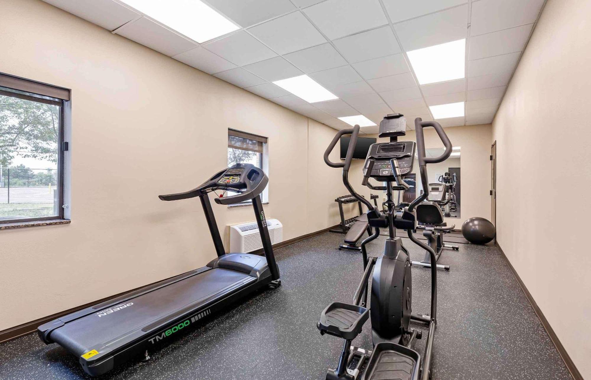 Extended Stay America Suites - Buffalo - Airport Cheektowaga Eksteriør billede