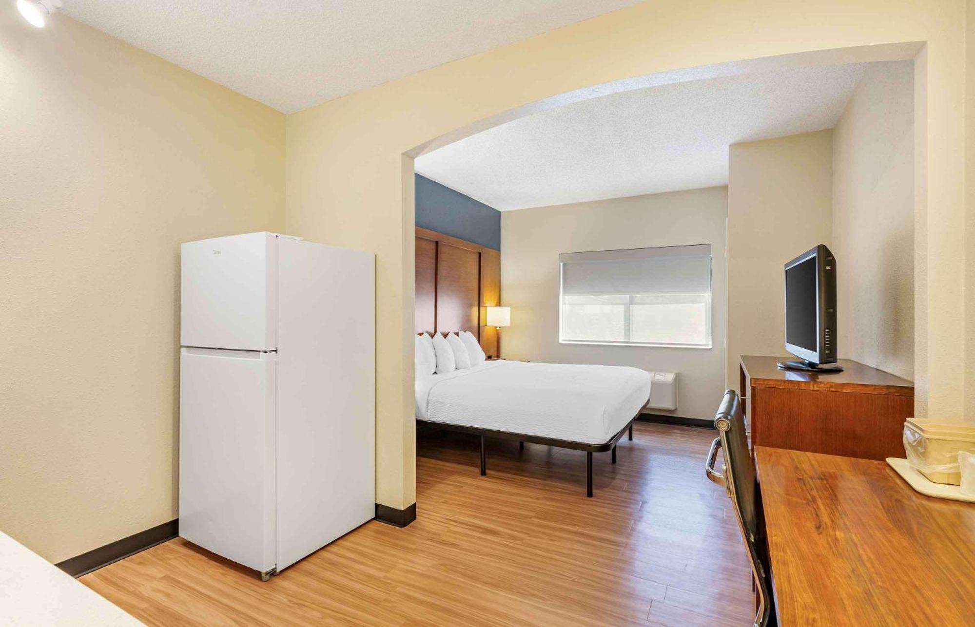 Extended Stay America Suites - Buffalo - Airport Cheektowaga Eksteriør billede