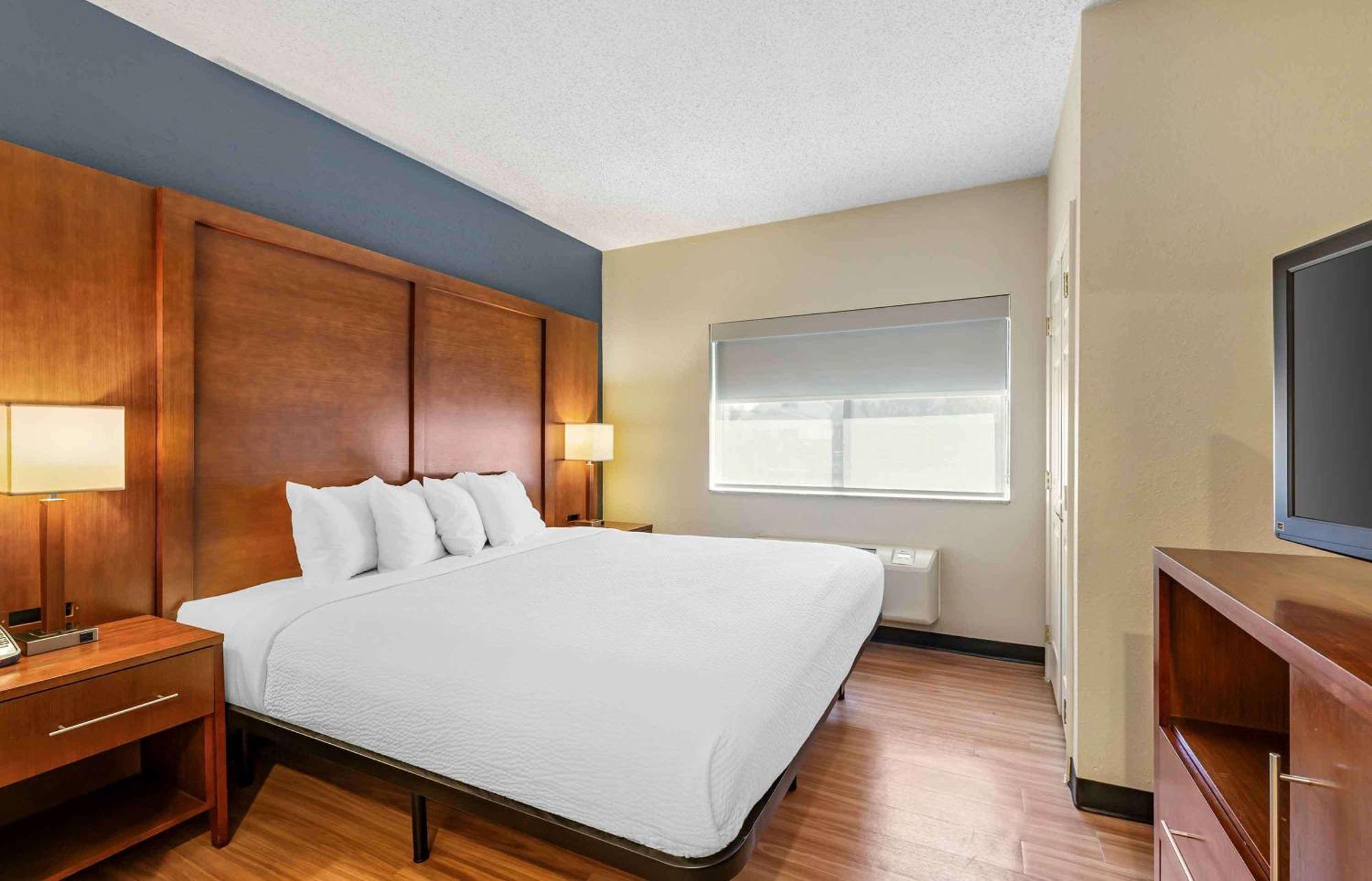 Extended Stay America Suites - Buffalo - Airport Cheektowaga Eksteriør billede
