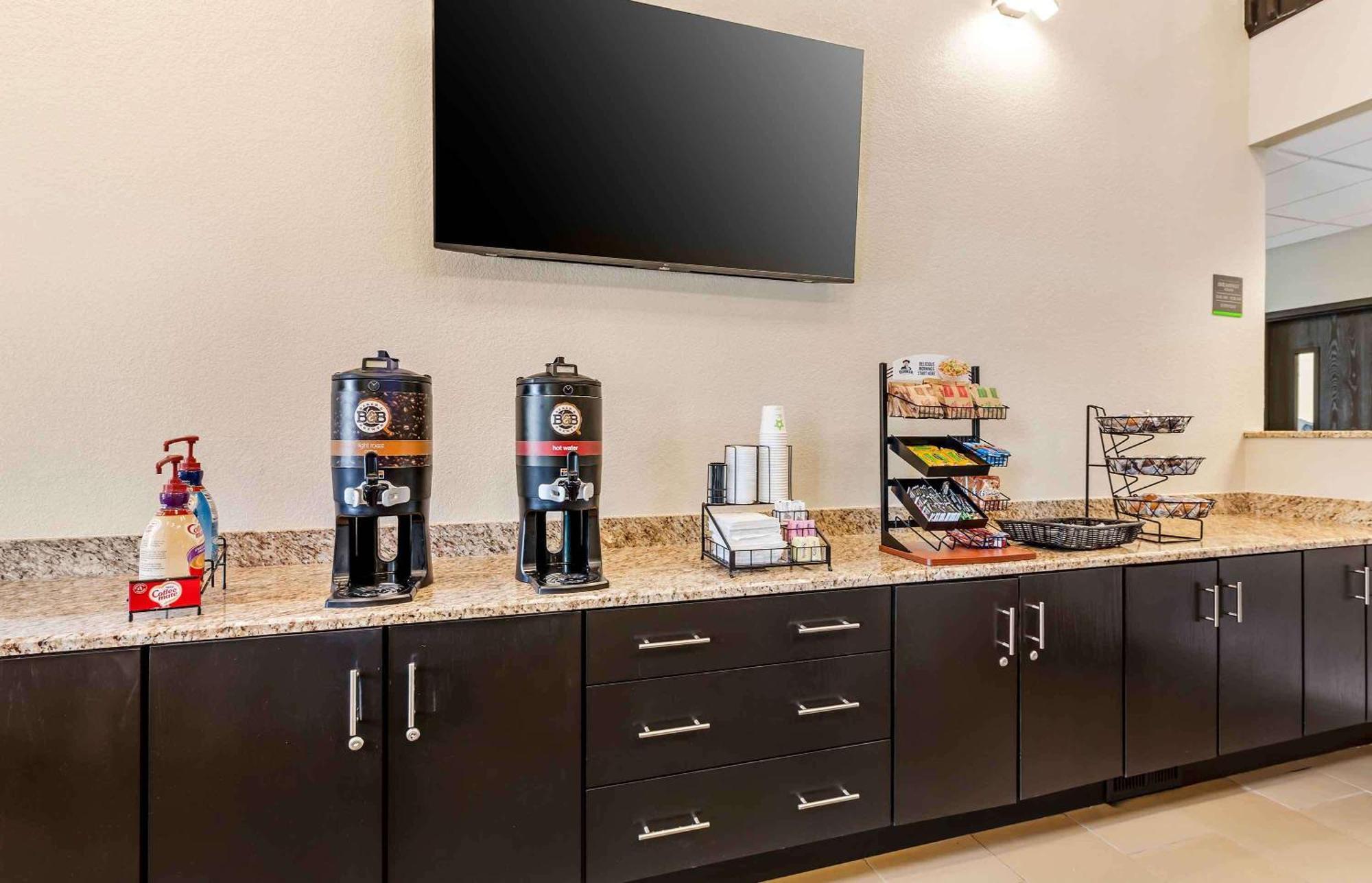 Extended Stay America Suites - Buffalo - Airport Cheektowaga Eksteriør billede
