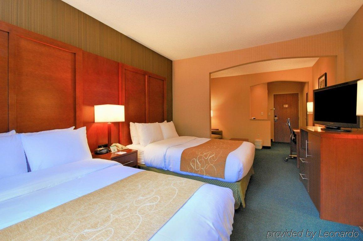 Extended Stay America Suites - Buffalo - Airport Cheektowaga Eksteriør billede
