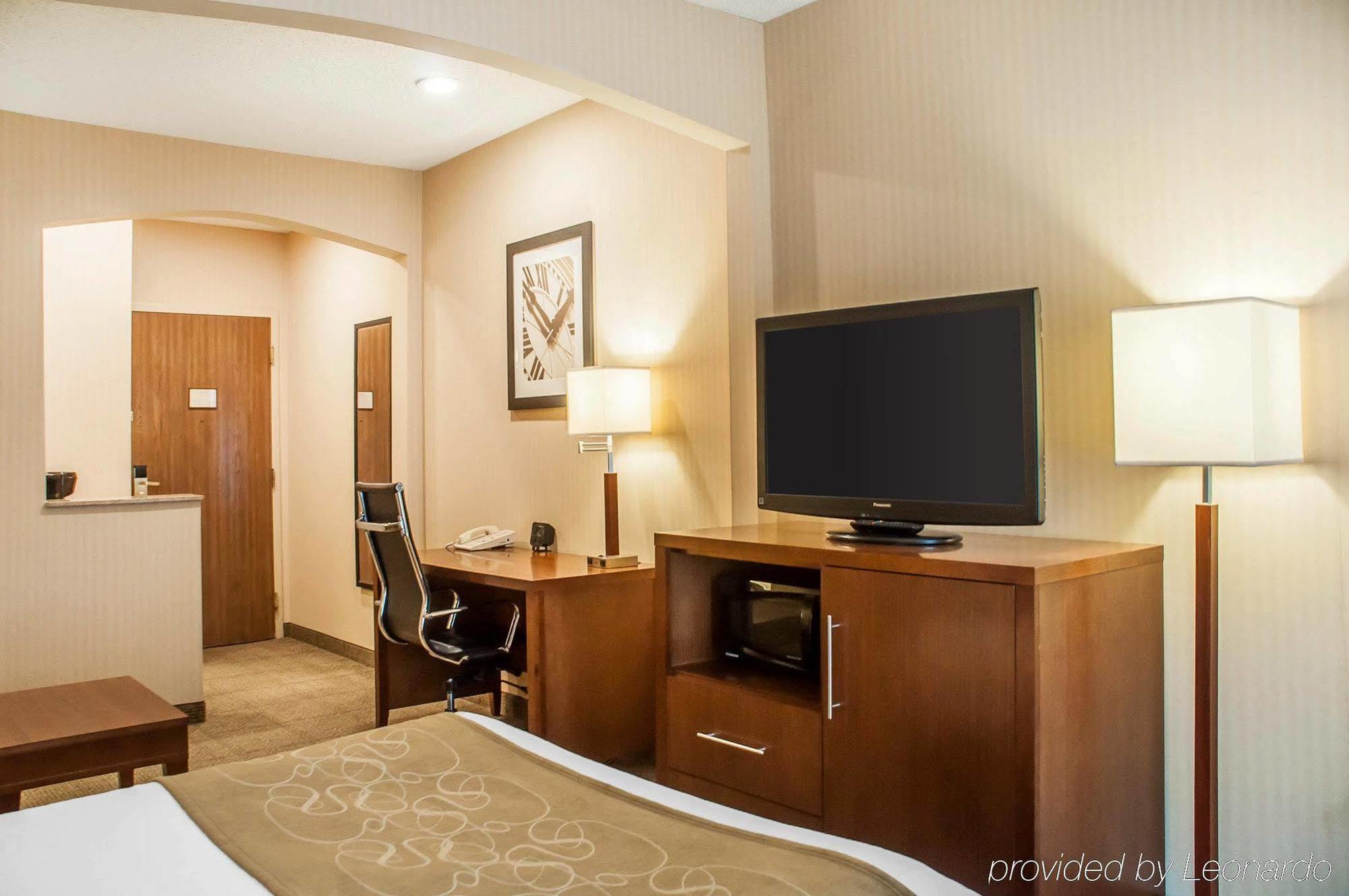 Extended Stay America Suites - Buffalo - Airport Cheektowaga Eksteriør billede