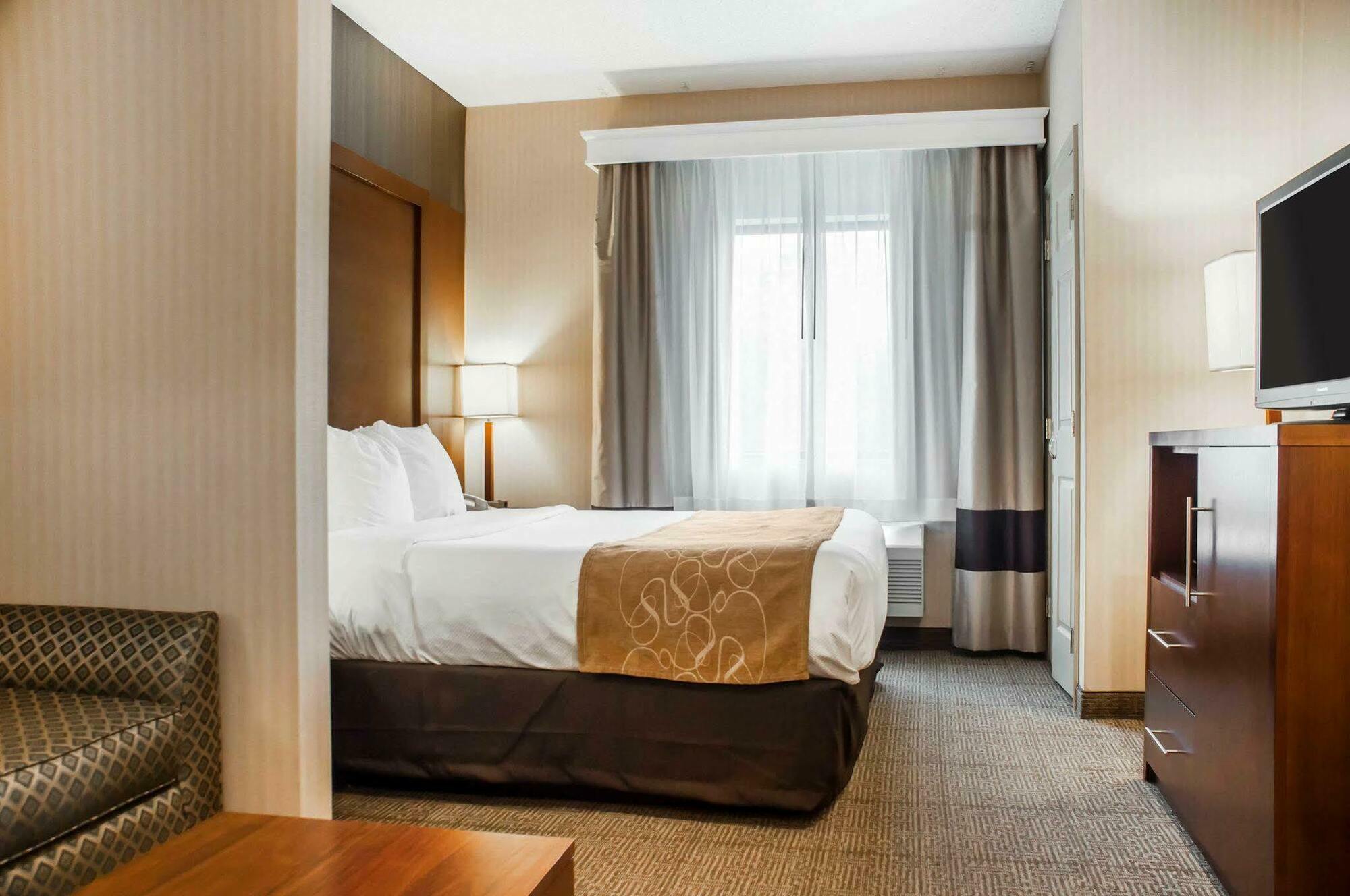 Extended Stay America Suites - Buffalo - Airport Cheektowaga Eksteriør billede